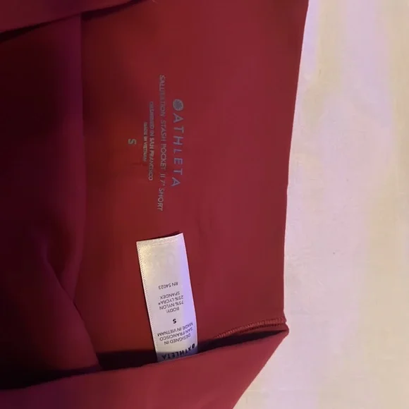 EUC ATHLETA Biker shorts - Picture 3 of 4